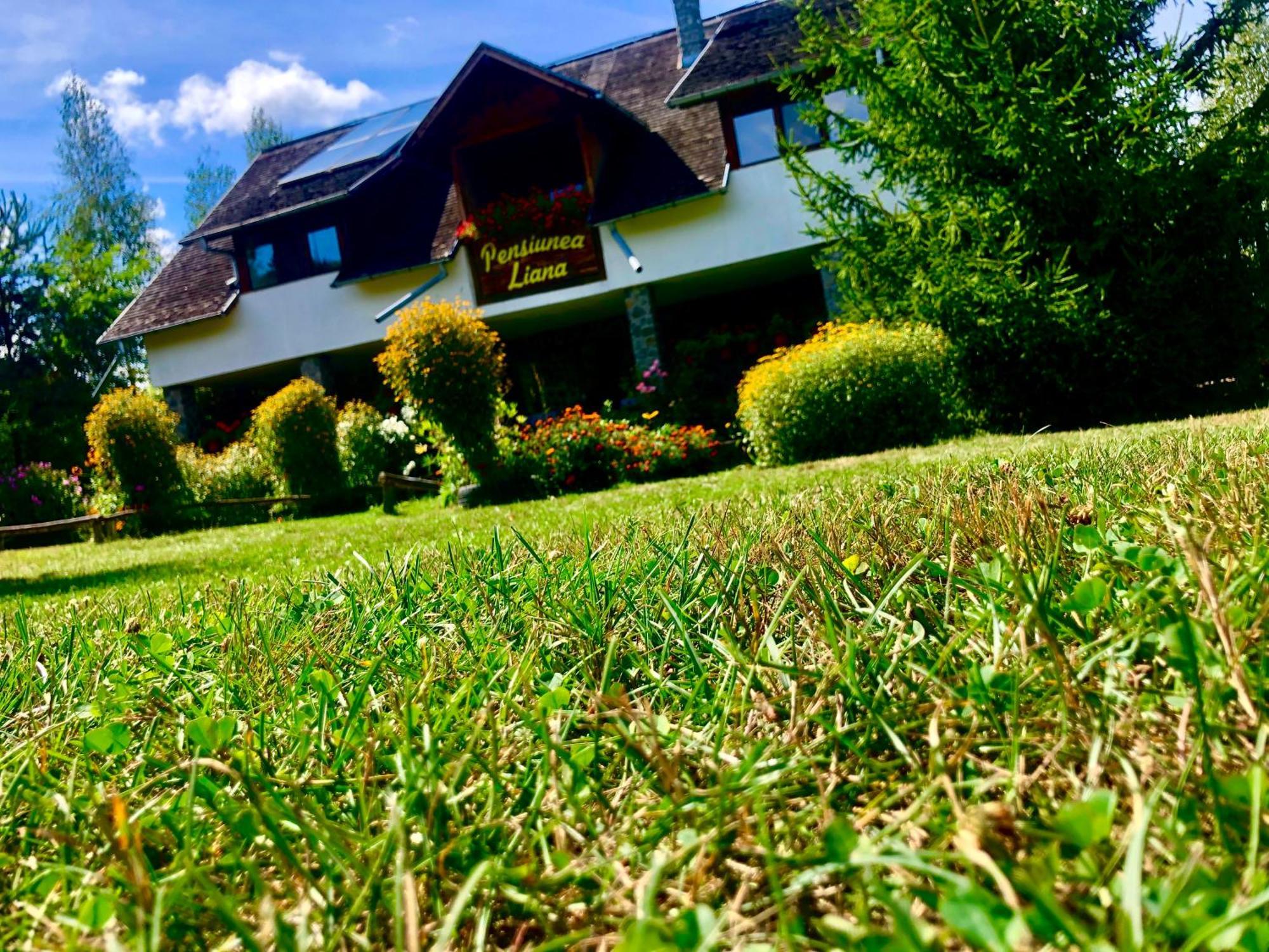 Pensiunea Liana Bughea de Jos Exterior foto